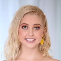 Chloe Cherry Chloe Cherry