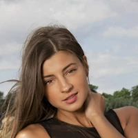 Melena Tara Melena Tara